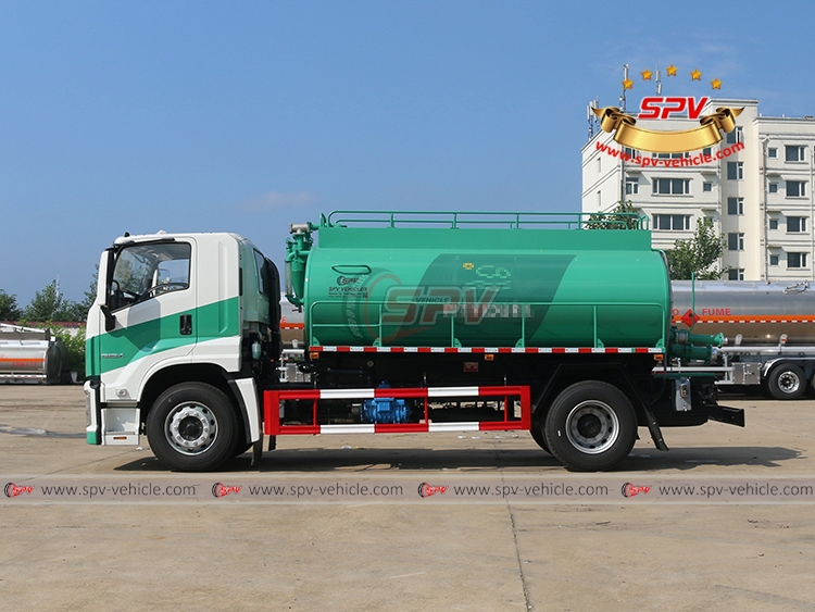 10,000 Litres Toilet Cleaning Truck ISUZU - Left Side View